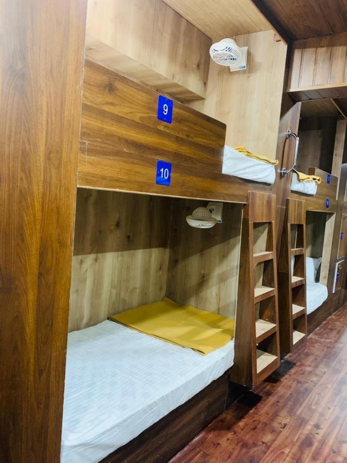 City Stay Ac Deluxe Hostel Márgáo Kültér fotó